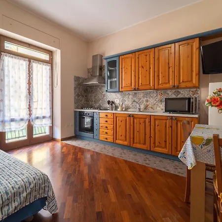 Cecella Apartament *